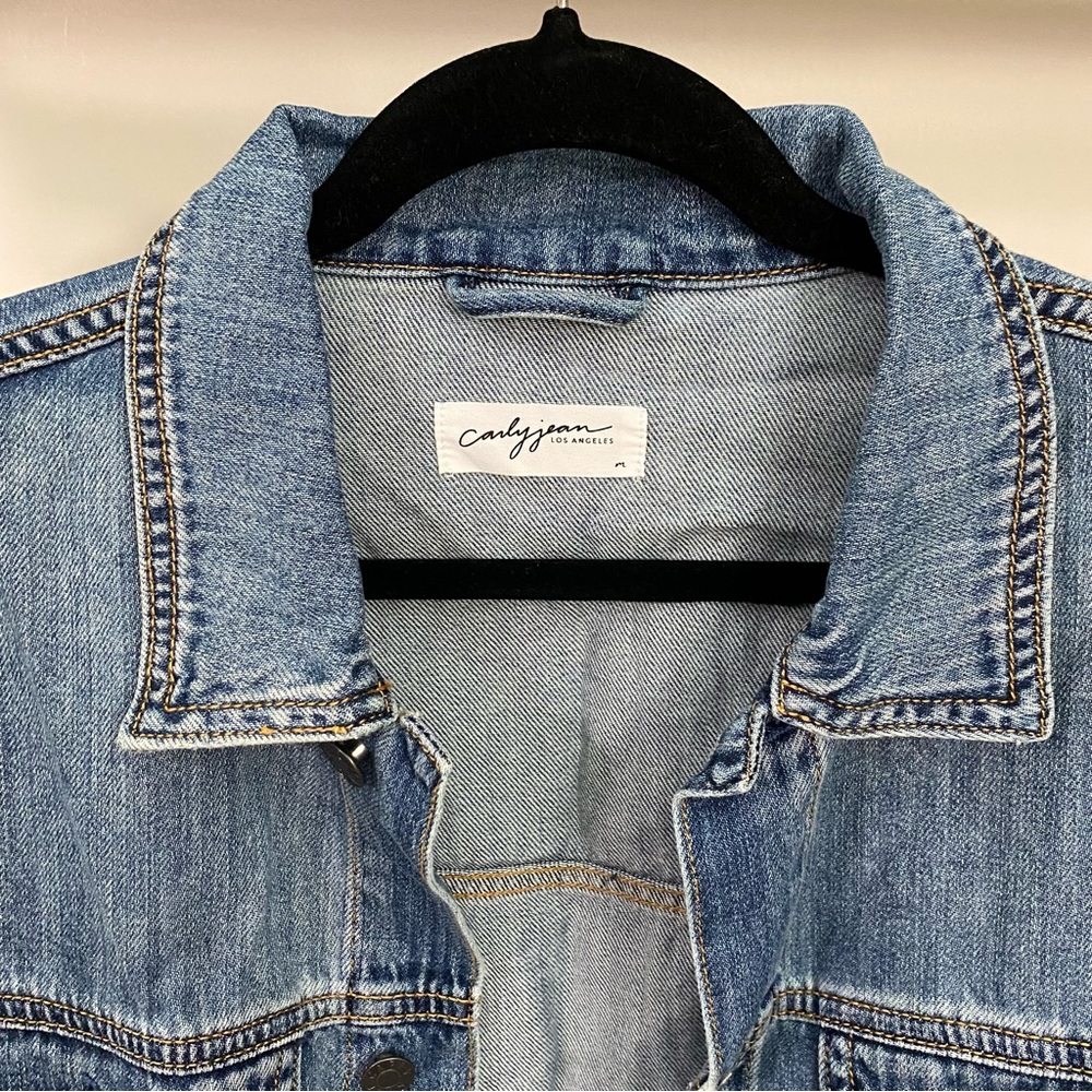 Medium Wash Oversized Denim Jacket - Picture 3 of 9